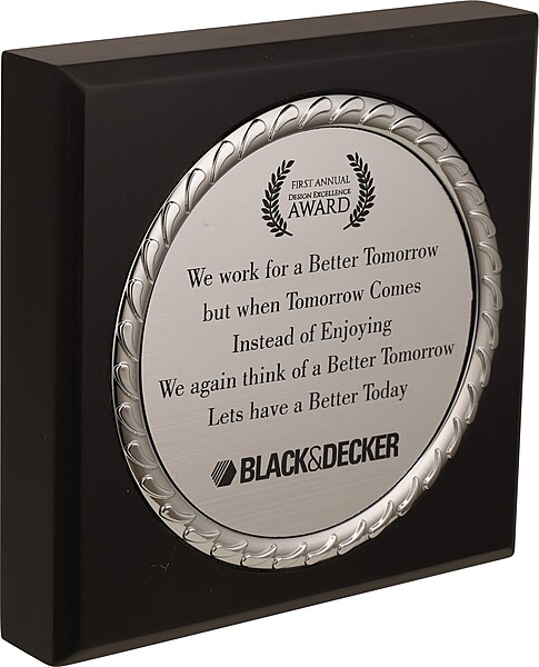 BLACK & DECKER PLAQUES TROPHY
