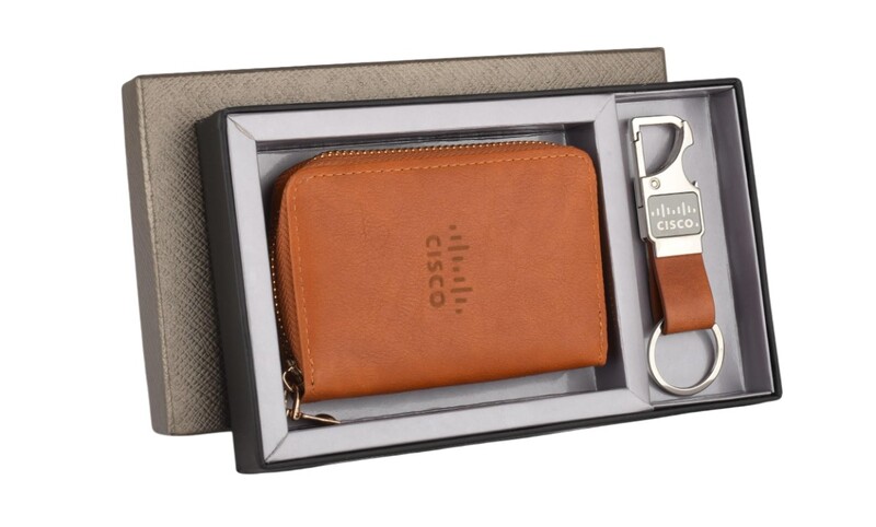 CISCO CARD HOLDER & KEYCHAIN SET