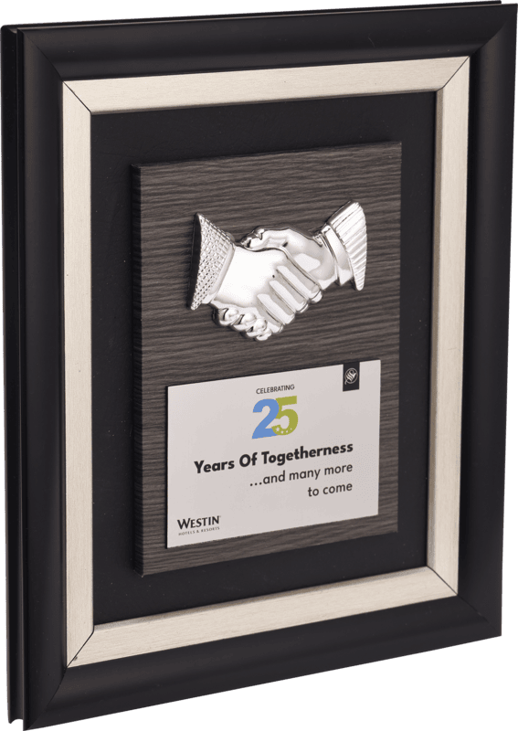 WELSPUN  PLAQUSE TROPHY